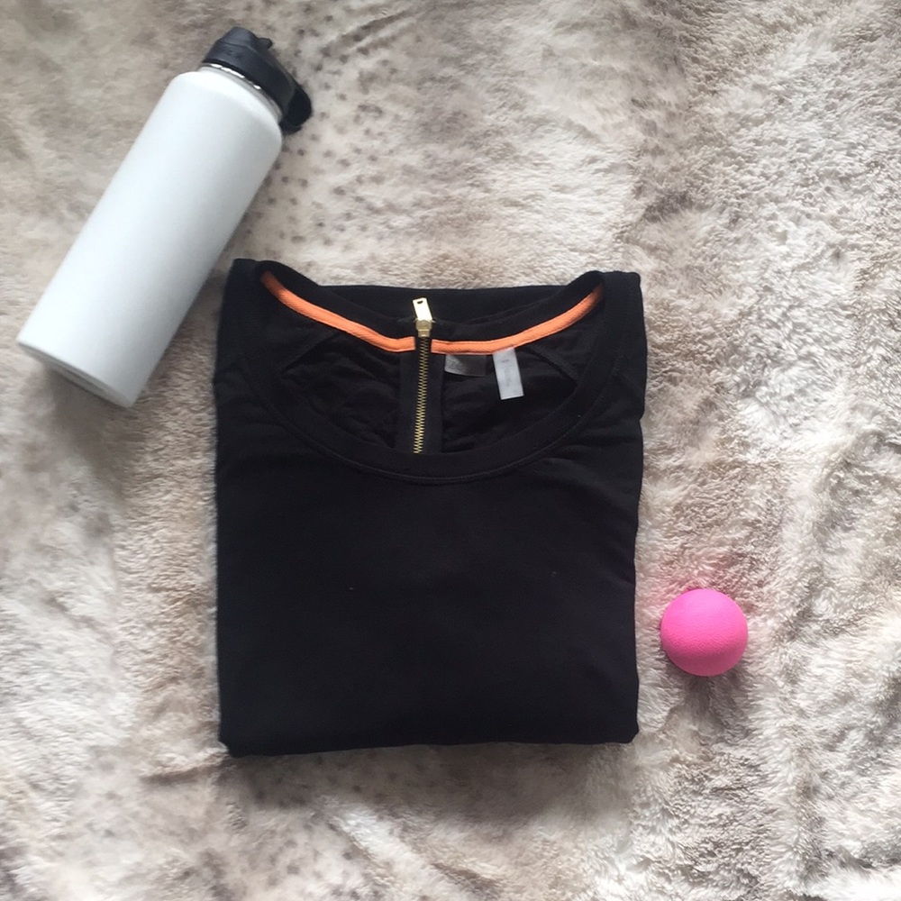 ⚡️Zella quilted back pullover⚡️